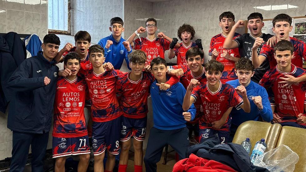 Llegada a la estaci�n de tren de Lugo del Alvia procedente de Madrid.