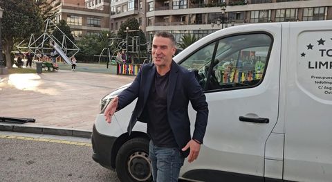 Luis Carri�n, esta tarde en Oviedo