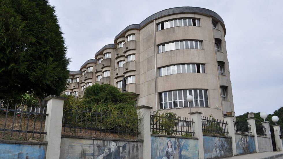 �Al fin lleg� la nieve a Santiago y su comarca!