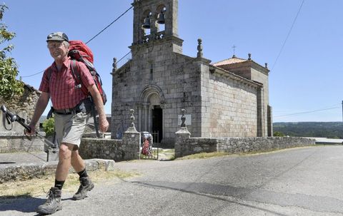 El templo, dedicado a Santiago y ubicado en la Va da Prata, volver a abrir para los peregrinos