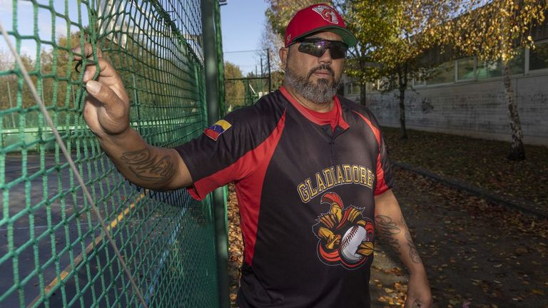 Juan López, exjugador profesional de béisbol y fundador del Gladiadores de Culleredo: del cielo de Chicago a la lluvia gallega