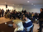 Los expropiados llenaron el sal�n de plenos de Mi�o