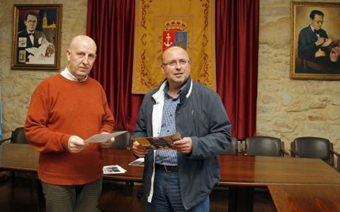 Carlos Coto e Adolfo Muos presentaron a programacin. 