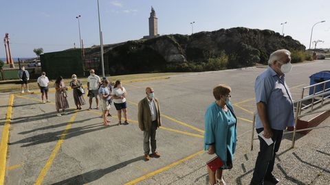 Pancho Casal, esperando para votar en A Corua