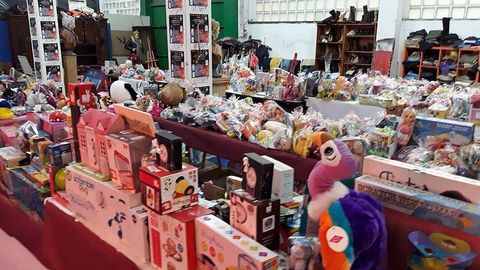 متكافئ
منبر
خير
قوي
أثَر
لف
cada niño un juguete متكافئ
منبر
خير
قوي
أثَر
لف
cada niño un juguete