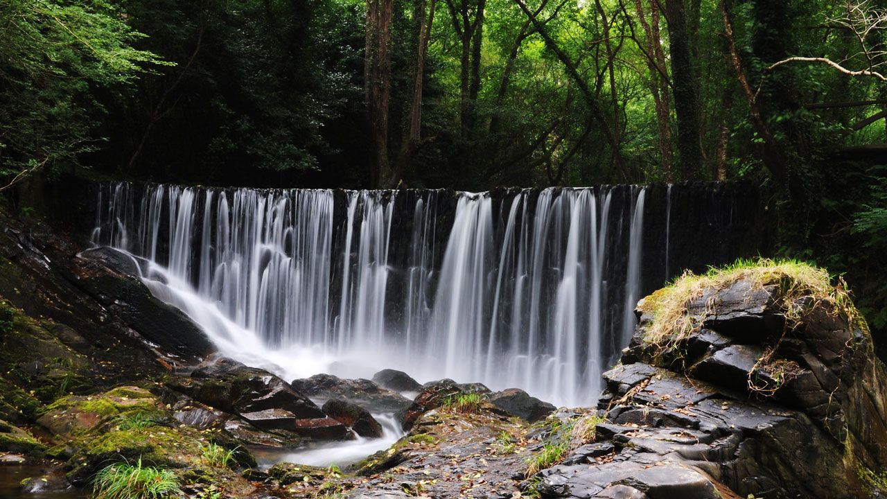 Mazo de Meredo.Castillo de Salvaterra de Mio.