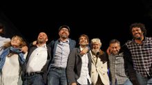 Luís Villares, Martiño Noriega, Jorge Suárez, Xosé Manuel Beiras y Xulio Ferreiro comparecen sonrientes en el acto de fin de campaña de las autonómicas del 2016