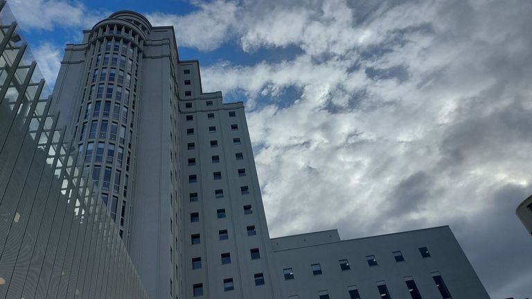 Un apagón paraliza la Cidade da Xustiza de Vigo y obliga a suspender todos los juicios