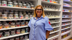 La ovetense Alicia Fern�ndez fue la primera en abrir una tienda de abalorios en Asturias