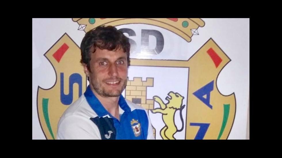 Una feria que va a m�s.Romer�a de Anova el a�o pasado en el parque de Galeras con motivo del 25 de xullo