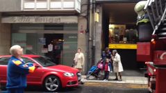 Actuaci�n de los bomberos en Montero R�os