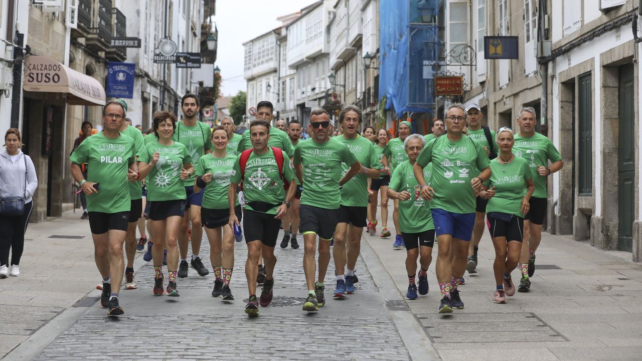 La nueva tienda de Zara Home, en im&aacute;genes.Luis Tembra y Mart&iacute;n Cesp&oacute;n con el burro M&iacute;chel y algunas de las cabras que est&aacute;n en la parcela