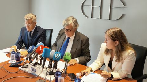 Los reperesentantes de la Confederación de Empresarios de Galicia, la Federación Asturiana de Empresarios y la Federación Leonesa de Empresarios