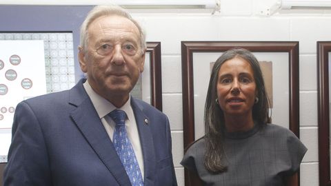 Ángel Jove, presidente de Anjoca, junto a su sobrina Felipa Jove, presidenta de la Fundación María José Jove 