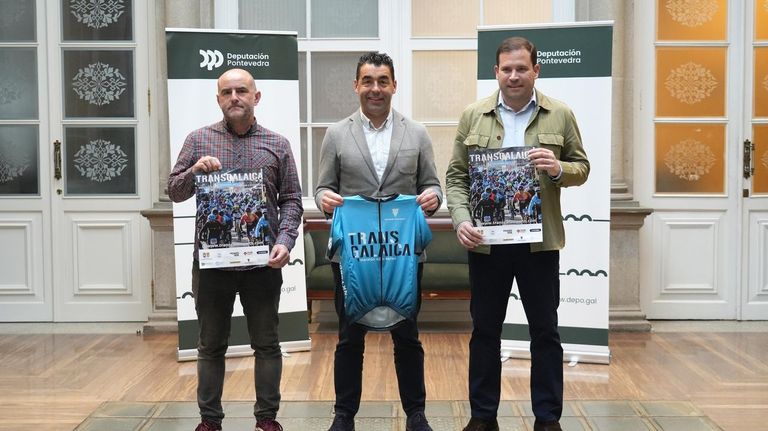 La Transgalaica regresa a Cerdedo-Cotobade con un recorrido de 60 kilómetros y 350 ciclistas