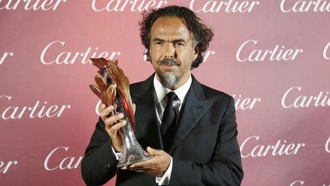 El director de Birdman Alejandro Gonzlez Irritu, recoge un premio en Estados Unidos. 