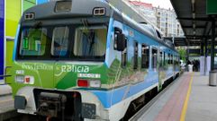 La oferta incluye viajes gratuitos desde Vigo y Santiago a Ourense, de donde sale el tren turístico