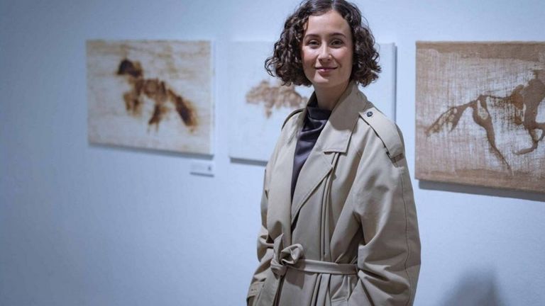 Tiziana Domínguez, hija menor de Adolfo Domínguez, regresa a la dirección creativa de la compañía tras un parón de tres años