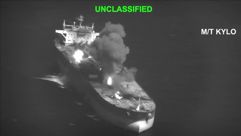 Estados Unidos�destruye tres petroleros iran�es en represalia a un ataque contra dos buques de guerra