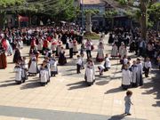 La exhibici�n ha tenido lugar en la plaza del Concello ante centenares de espectadores