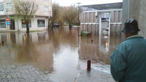 Inundaciones en la plaza de abastos en Vigo.  