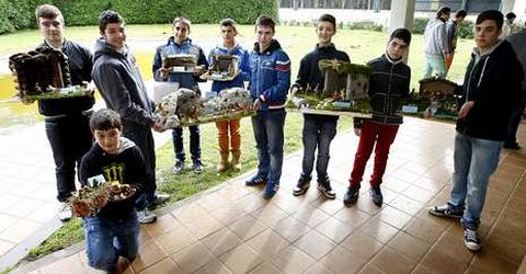 Los ganadores del concurso de belenes organizado este año por la EFA Fonteboa de Coristanco.