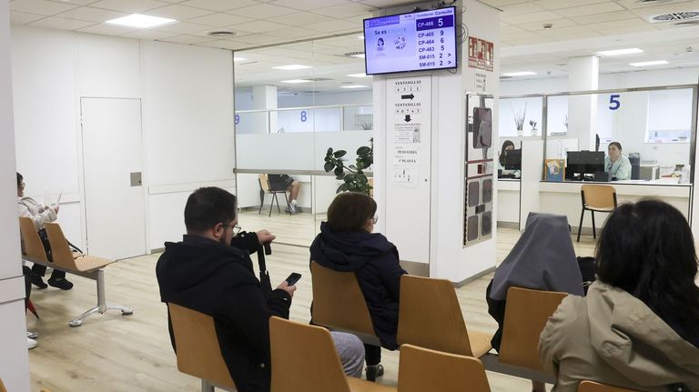 Galicia dedica a atención primaria menos de la mitad de lo recomendado por la Organización Mundial de la Salud