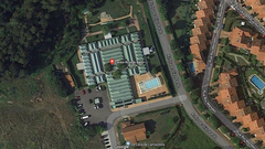 En la imagen de sat�lite, el centro ocupacional de Aspronaga en Lamastelle, Oleiros, cerrado este martes tras detectarse un caso positivo de coronavirus