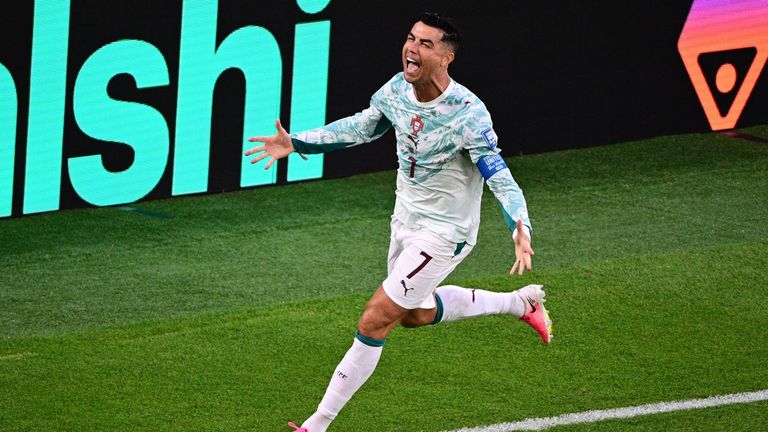 Portugal alarga el último baile de Cristiano y acaba con el Mundial de Modric (2-1)