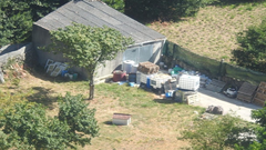 Nave de Boiro en la que supuestamente se fabricaba el gel hidroalcoh�lico con aguardiente.