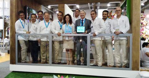 Alejandro Rubn, junto a representantes del estado mexicano de Morelos, que participar en Xantar 2016.