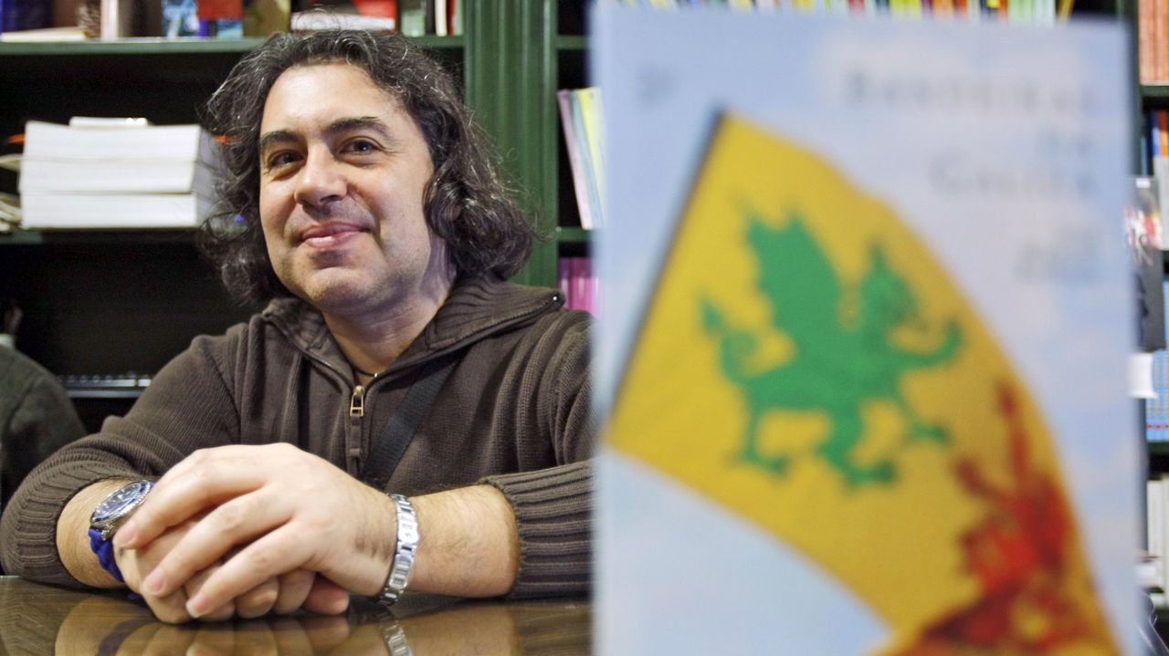 Espiral Maior Foro abre un ciclo de coloquiosdebate sobre la historia