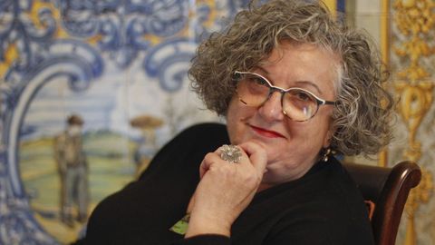 Medos Romero, gañadora do Premio de Poesía Afundación no 2021 co seu poemario «E o sol era ela»