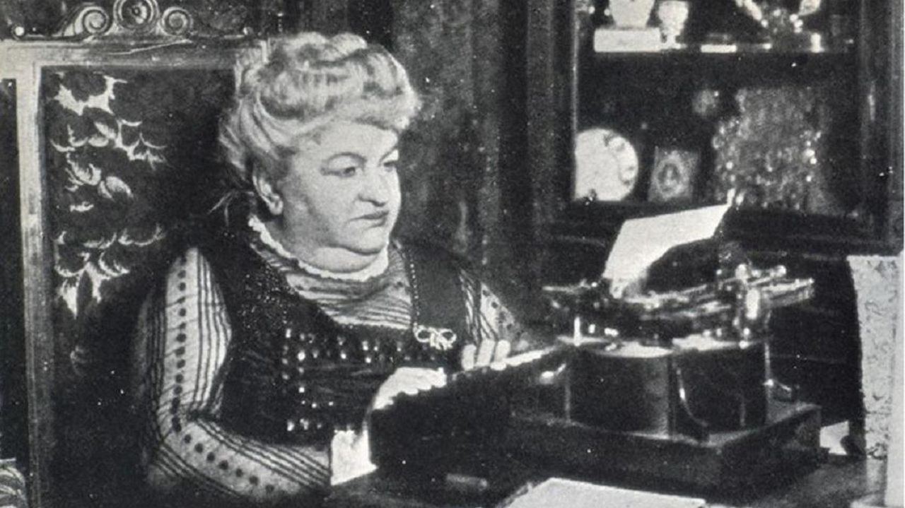 Emilia Pardo Baz&aacute;n.