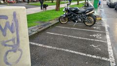 Un aparcamiento de motos en Gijn