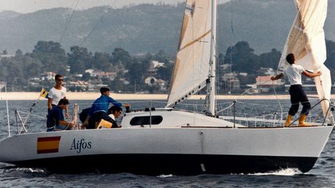 Regateando en una prueba del Príncipe de Asturias de vela en Baiona, en enero del 2015