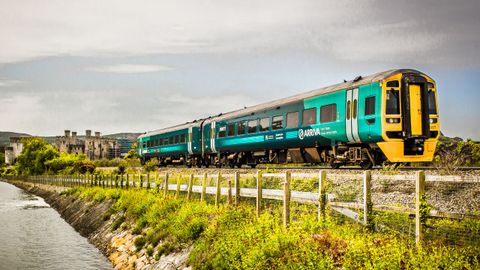Tren de Arriva en Gales, compañía que opta a explotar el tren Oporto-A Coruña