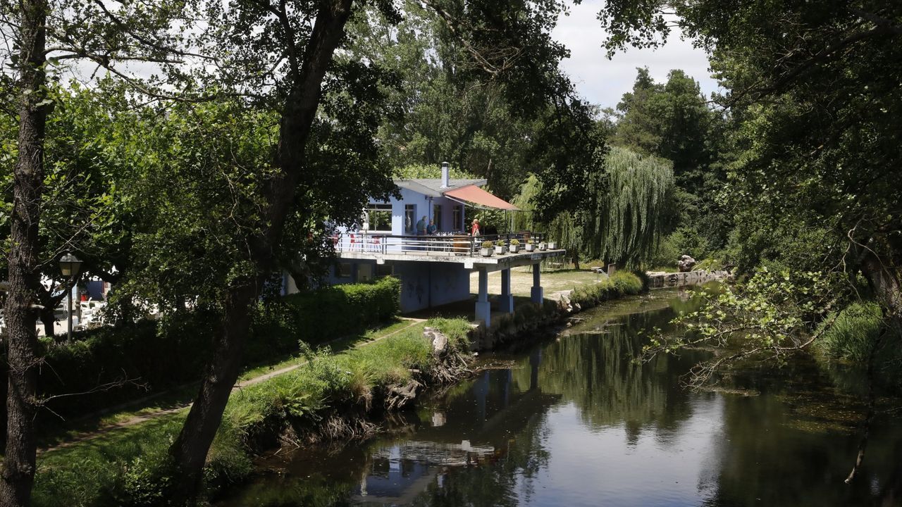 Zona das piscinas do Chanto, en Sarria