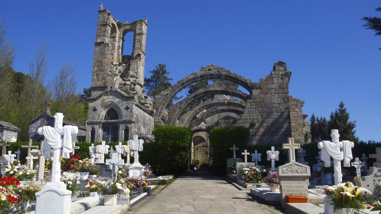 Puentes para todos los gustos.Iglesia de Santa Maria de Dozo, en Cambados.