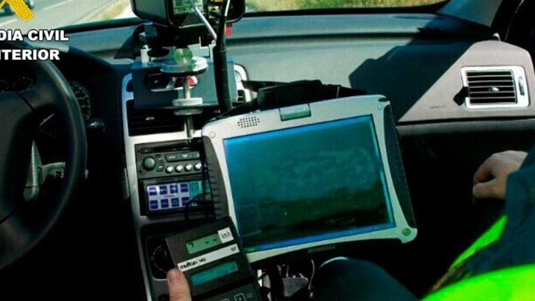Pillan a un motorista a  208 km/h en un tramo limitado a 70 de Irixoa