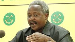 El gobernador de Njombe, Christopher Ole Sendeka, orden� el arresto de todos los sanadores brujos de la zona