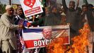 Protesta en Pakistán contra Macron dentro de la campaña internacional de boicot en la que participan varios países musulmanes