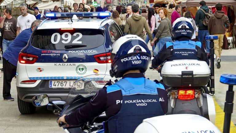 Detenido en Vigo el conductor de una furgoneta tras romper la mandíbula a un motero por una discusión de tráfico
