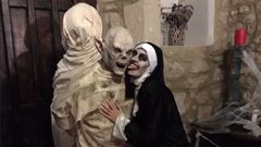 La llamada del Monasterio del Terror