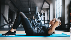 Los expertos explican que el �crunch� abdominal, como el de la foto, puede aumentar el riesgo de lesi�n.