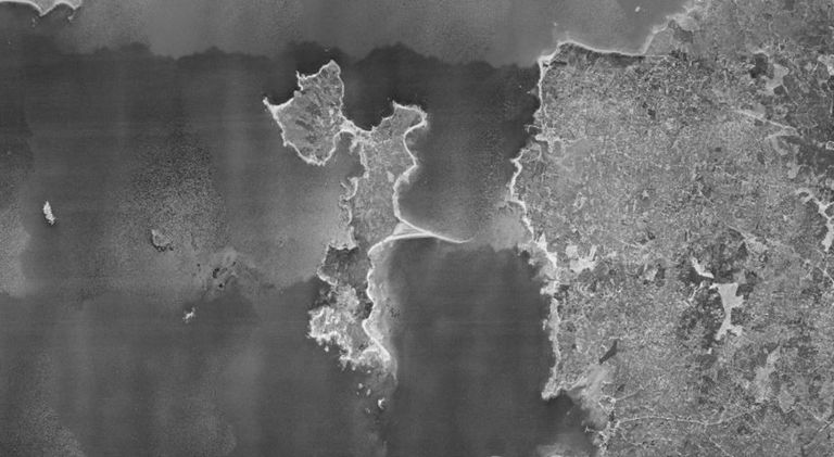 Las primeras imágenes aéreas de Arousa cumplen ochenta años