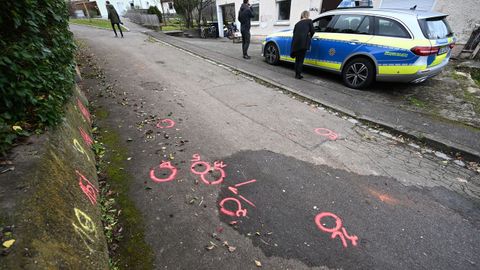 Marcas hechas por los forenses en el lugar donde fueron atacadas las nias en la localidad de Illerkirchberg.