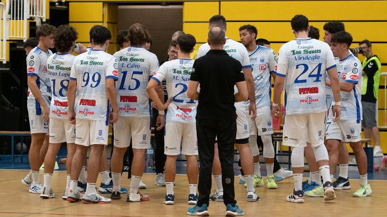 El Cisne cae en Zaragoza en un partido de arreones y encadena ya siete jornadas sin ganar (28-26)