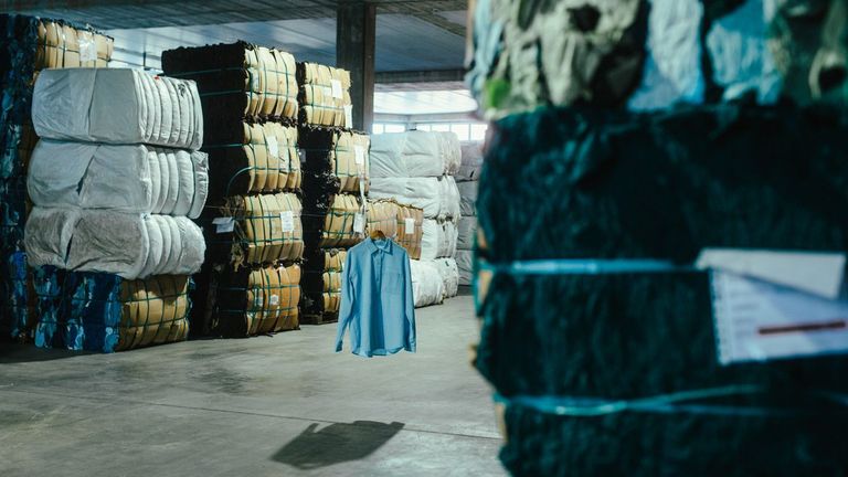 La Fundación Repsol adquiere un 14 % de Coleo, dedicada al reciclaje textil