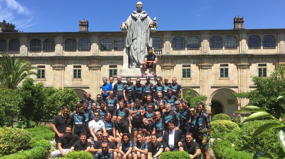 Homenaje a Jos� Luis V�lez